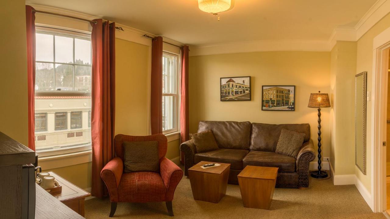 Hotel Elliott Astoria Extérieur photo